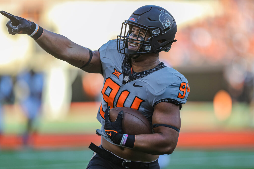 Former oklahoma state de trace ford transfers to oklahoma college