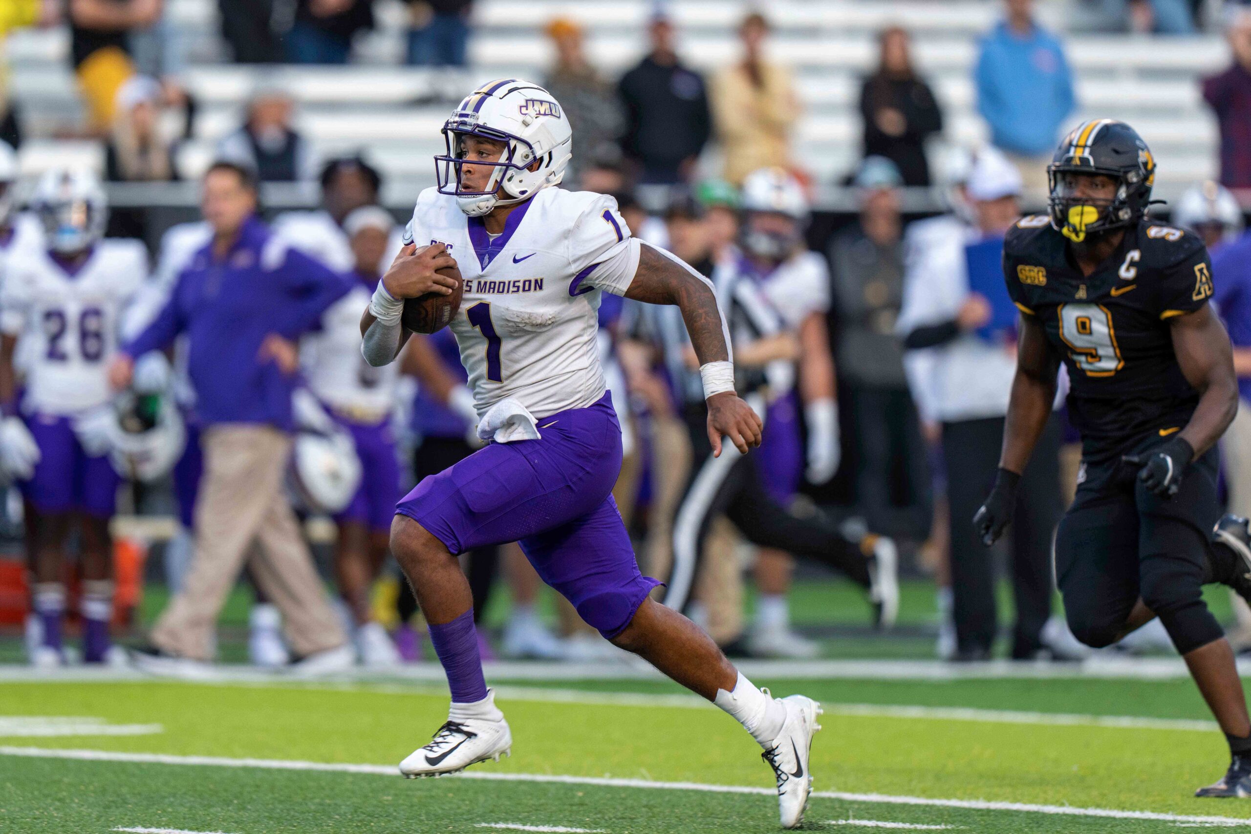 James Madison's 2023 NFL Draft prospects led by Jamare Edwards, Percy  Agyei-Obese