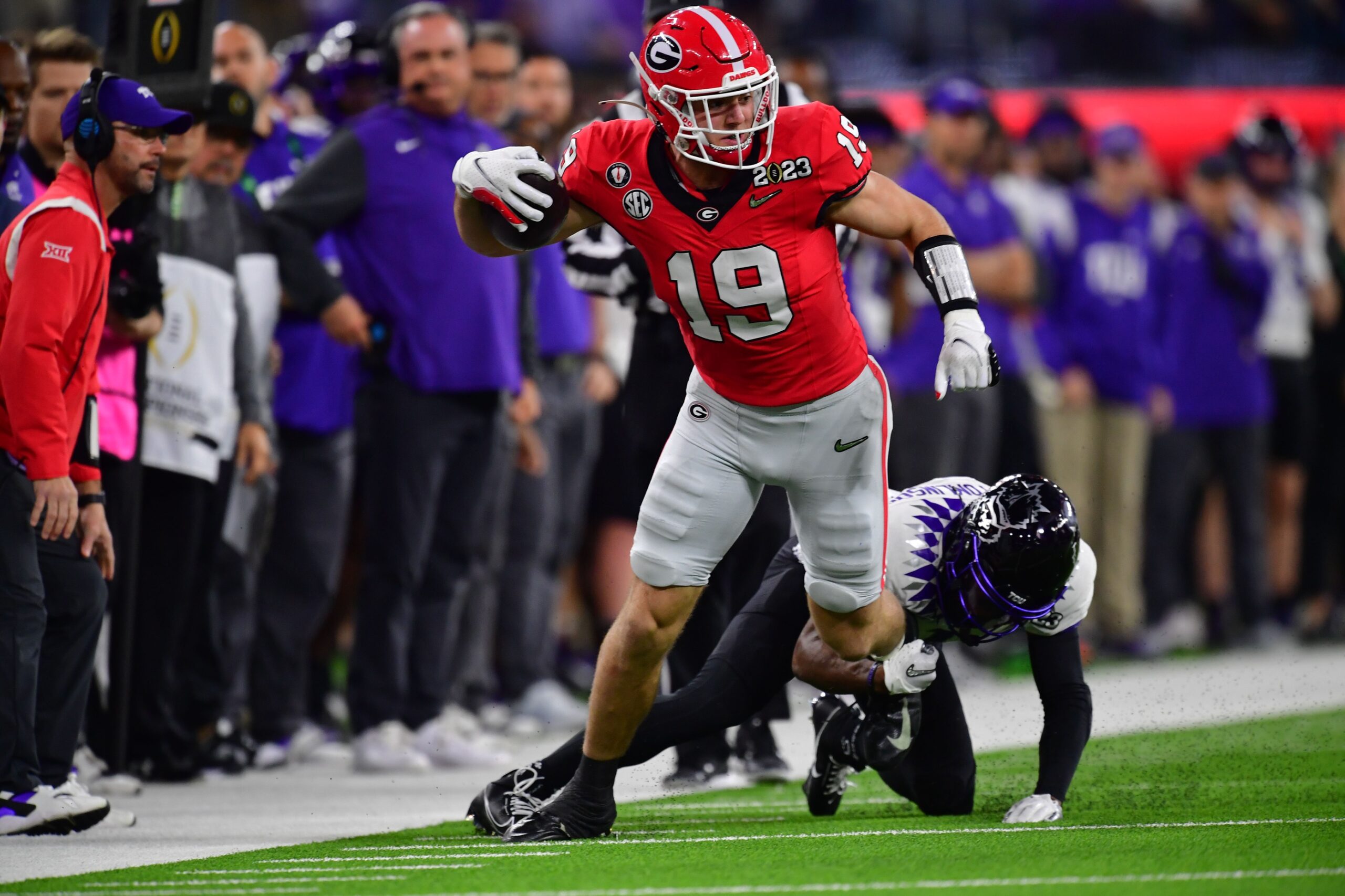 Official brock Bowers John Mackey award winner outstanding tight