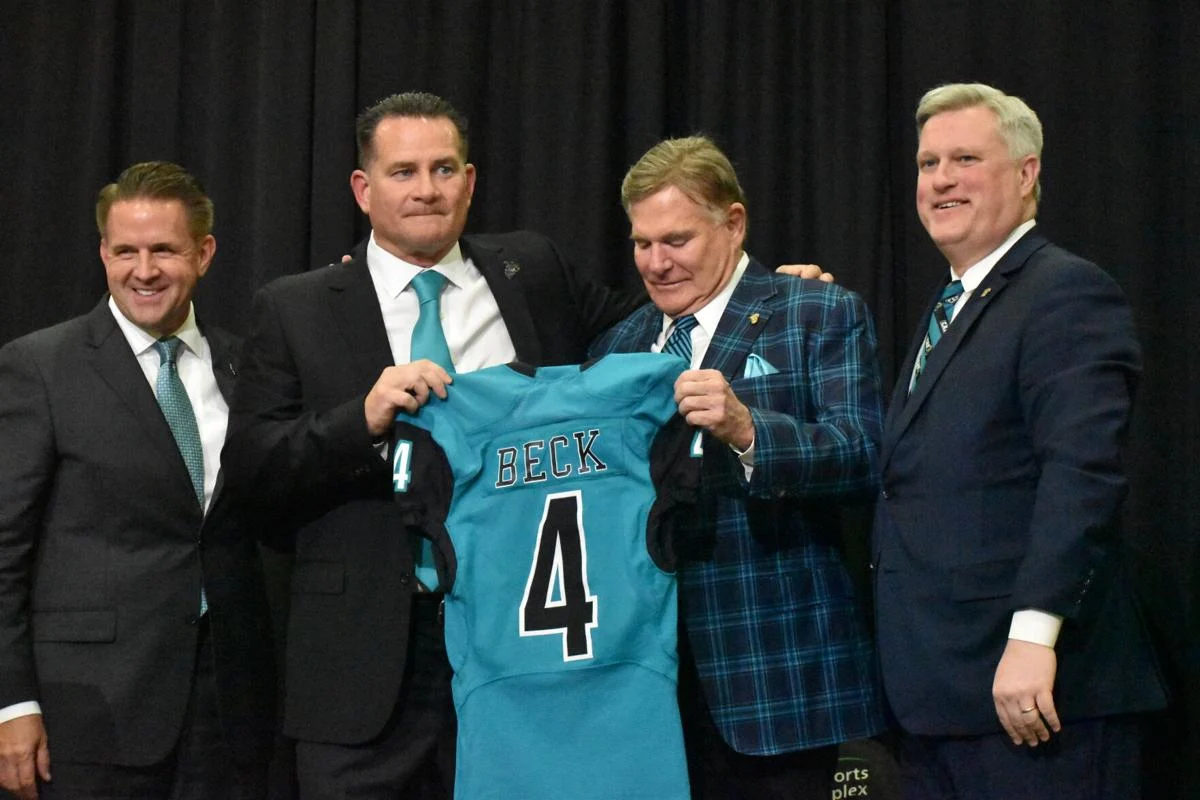 Tim Beck leads Coastal Carolina in 2023