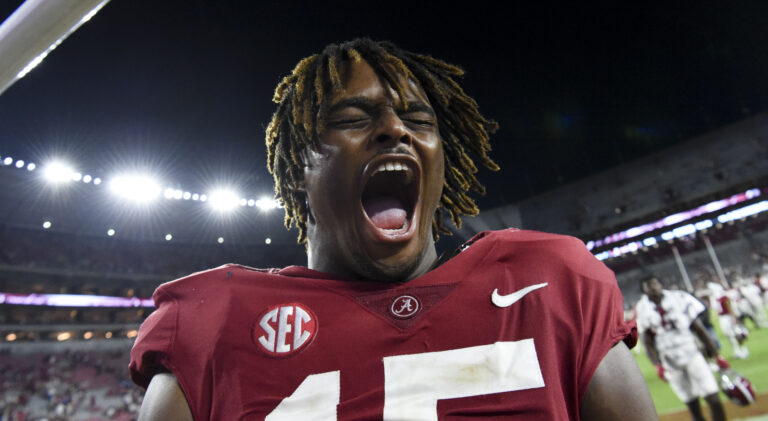 SEC Season Predictions: Georgia, Alabama, LSU Lead the Way as Favorites in the SEC