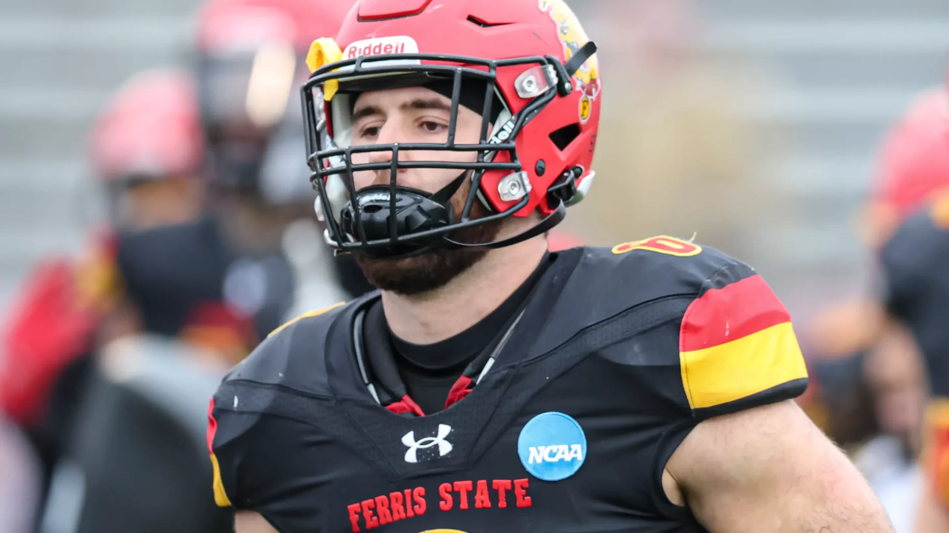 Konnor Near transfers to