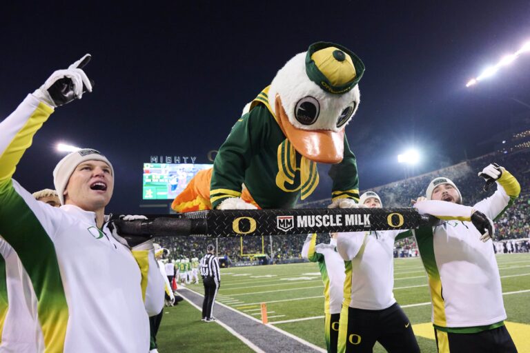 History Of The Oregon Ducks Mascot | College Football Network