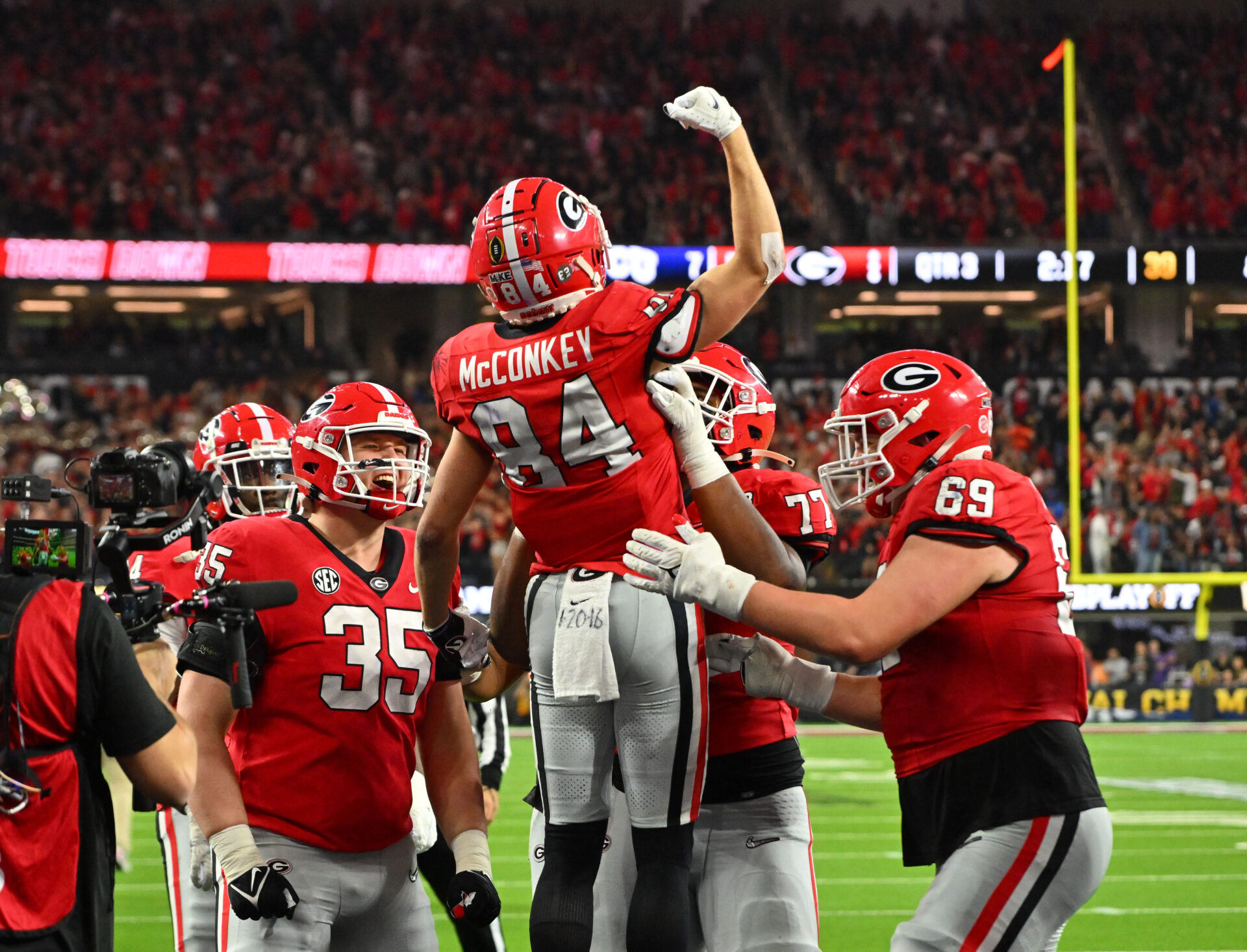 Ladd McConkey shines bright for Georgia