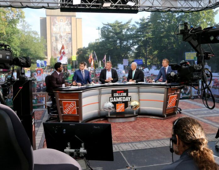 College GameDay 2022: Who's the celebrity guest picker for Week 5?