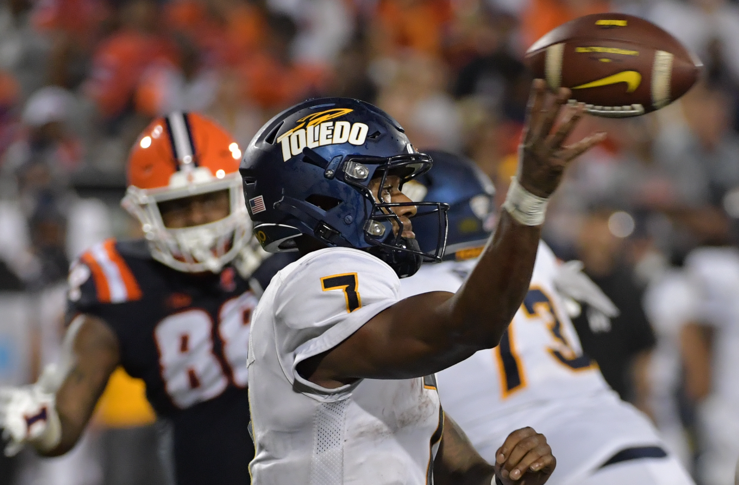 College Fantasy Football Rankings 2023: Quarterbacks - College