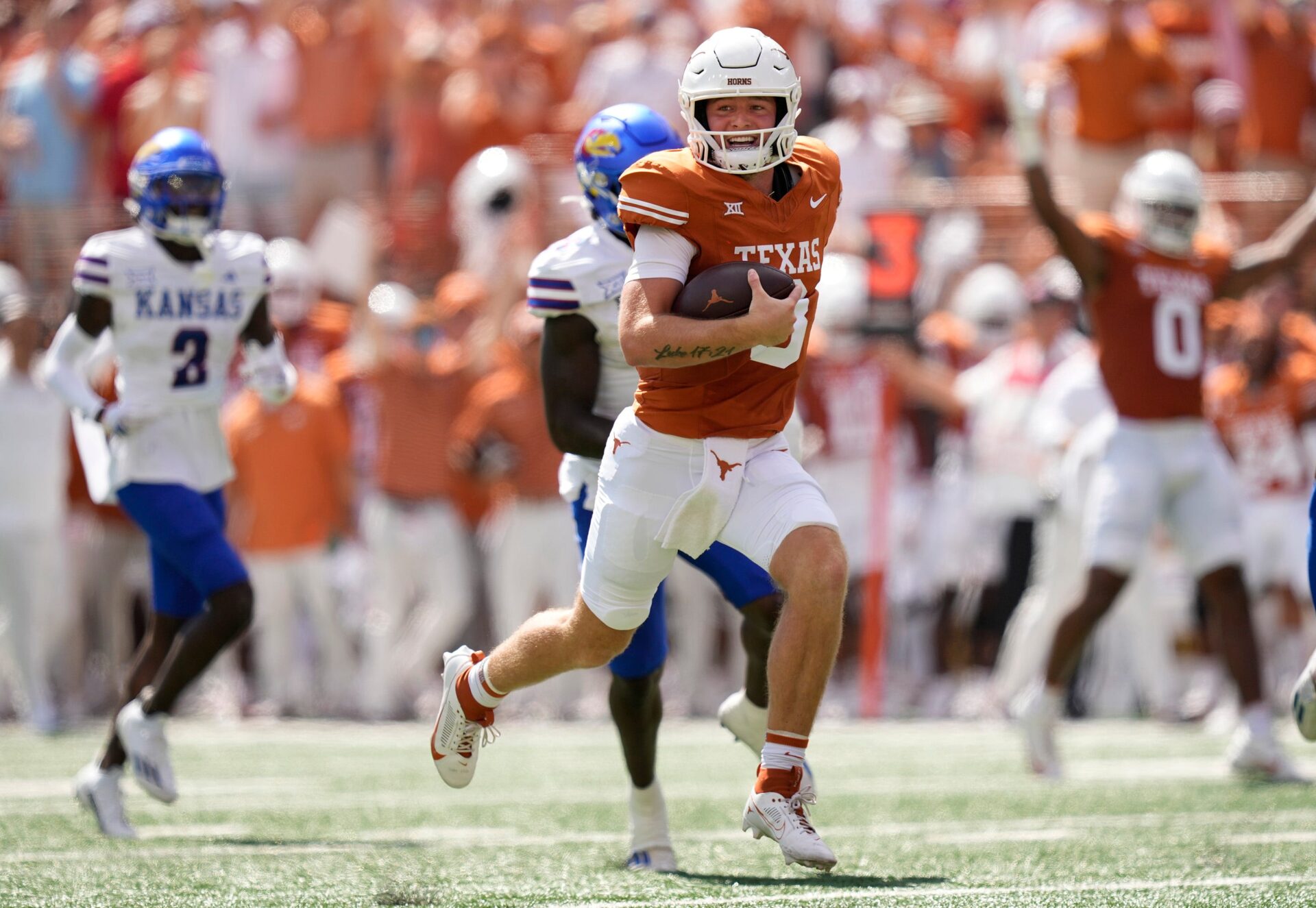 Texas vs. Oklahoma prediction against the spread looks at Quinn Ewers vs. Dillon Gabriel