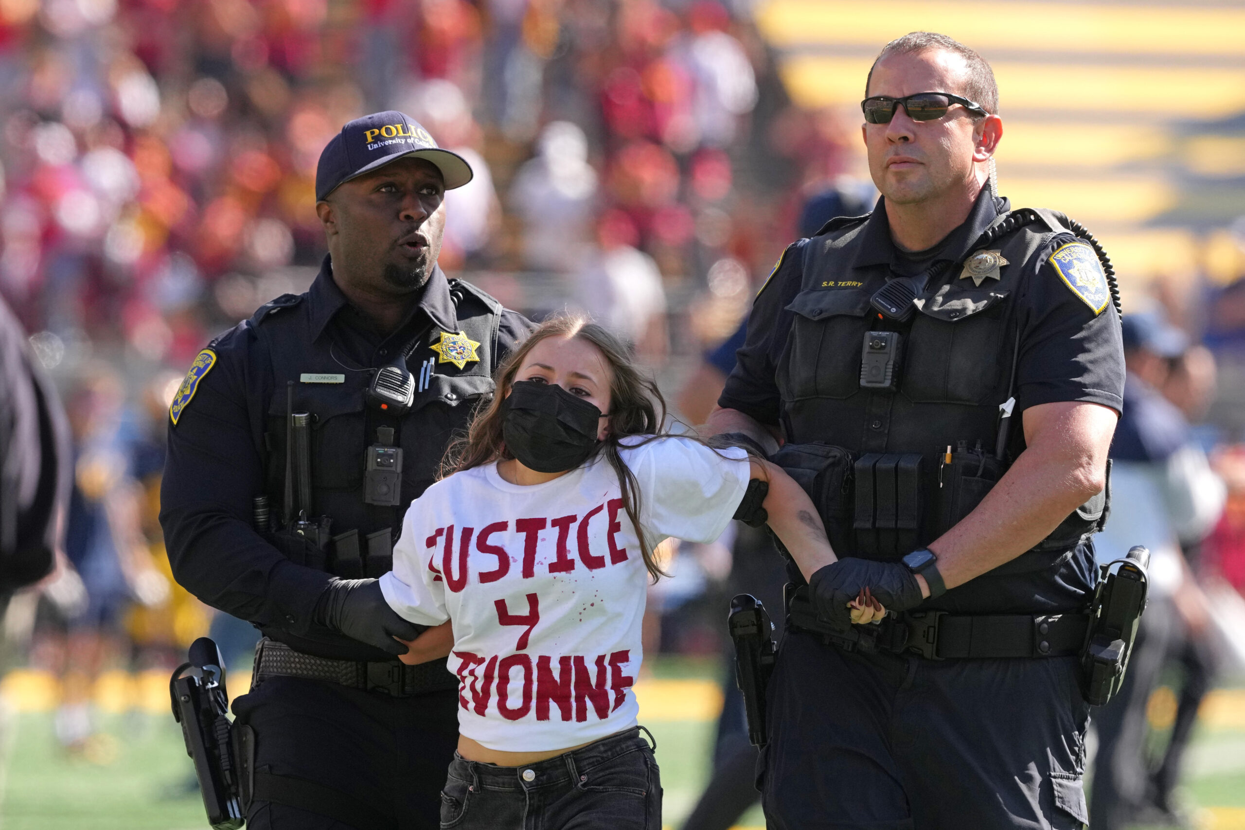 The Cal-USC Game was delayed due to protests over California professor Ivonne del Valle