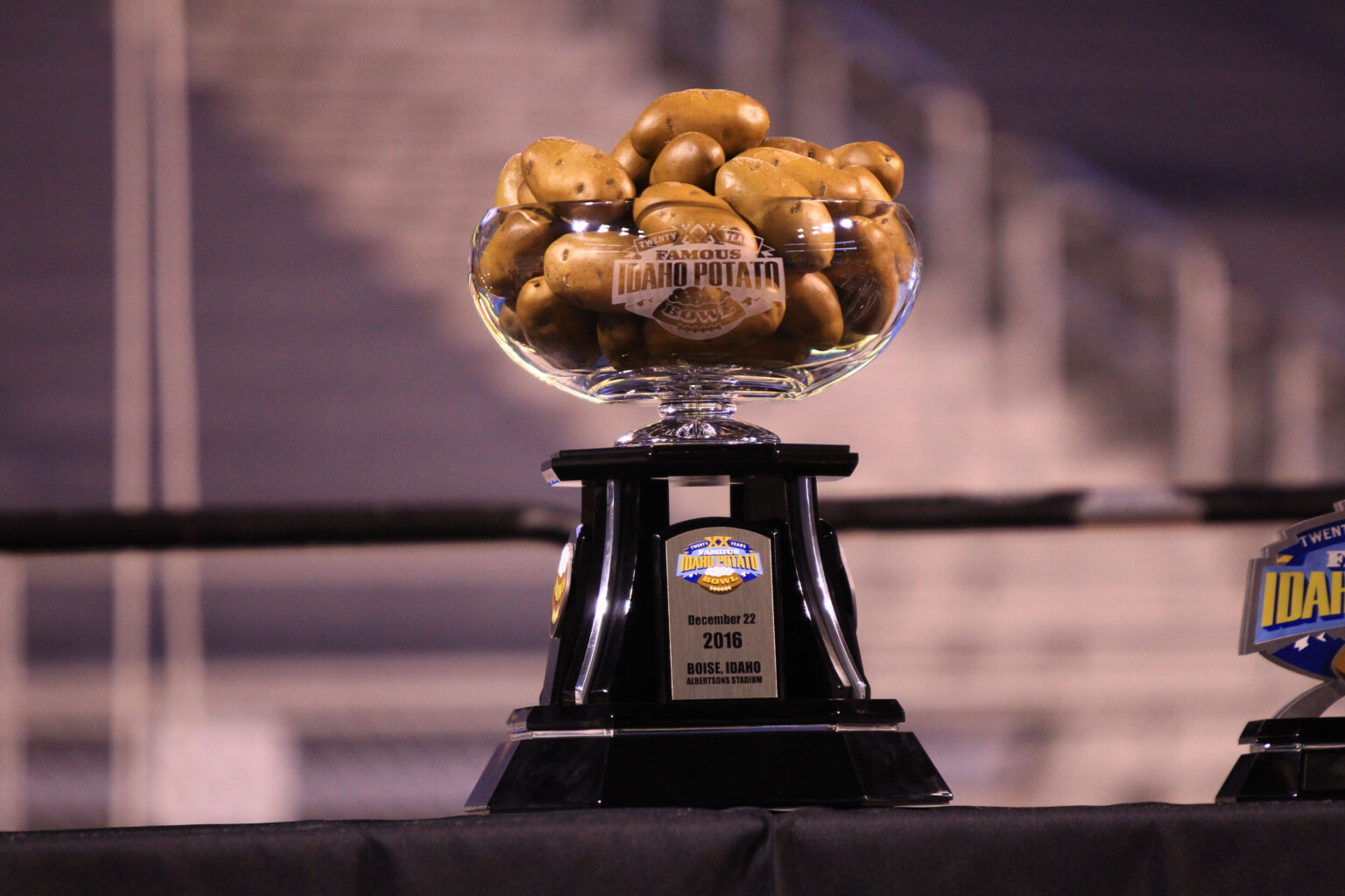 Which College Football Teams Are Bowl Eligible? | College Sports Network