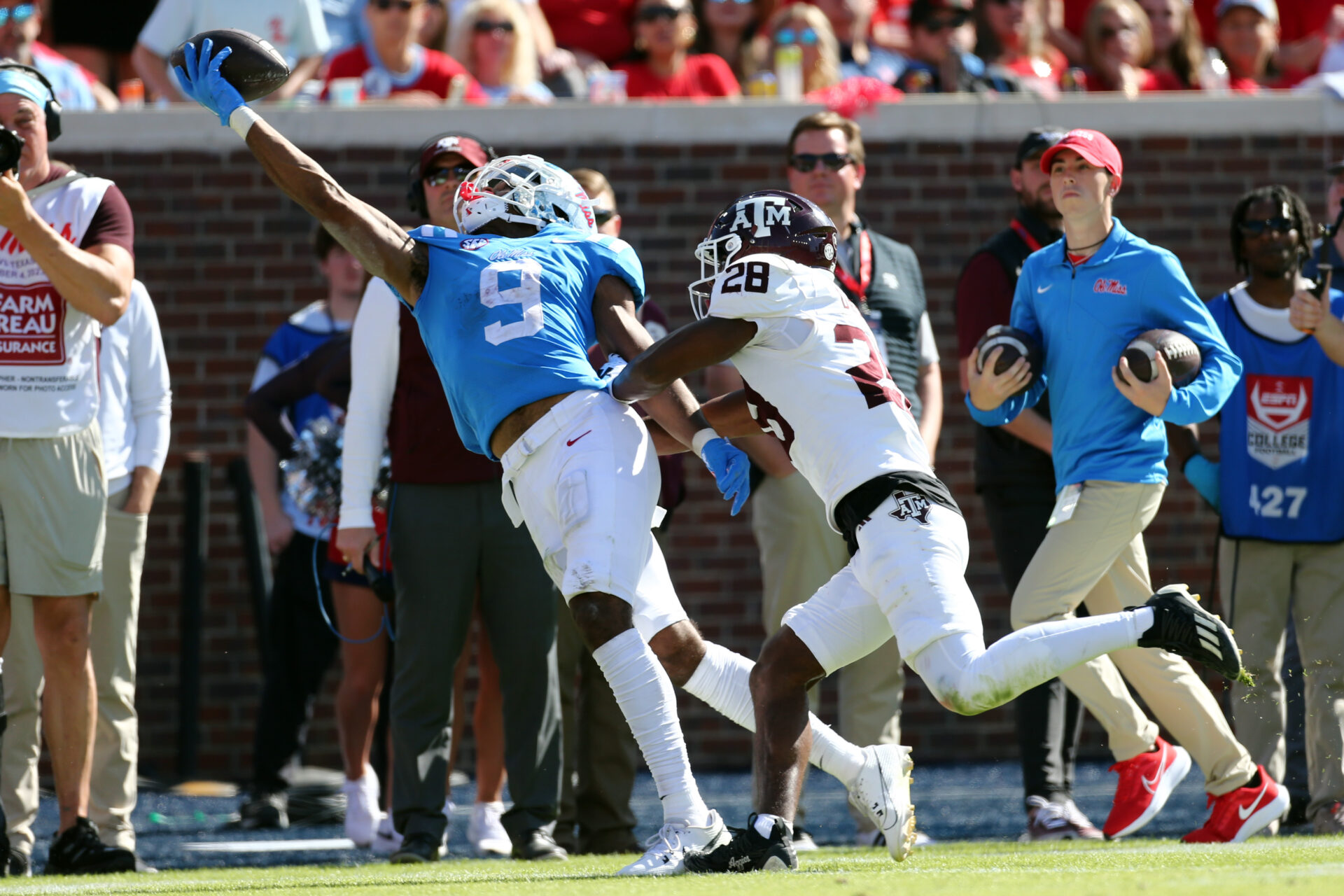 Tre Harris was at his best in Week 10 of college football, dominating at the catch point with OBJ-esque catches the Ole Miss Rebels.