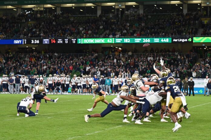 Navy Midshipmen kicker Evan Warren (6) kicks a field goal in the fourth quarter against the Notre Dame Fighting Irish.