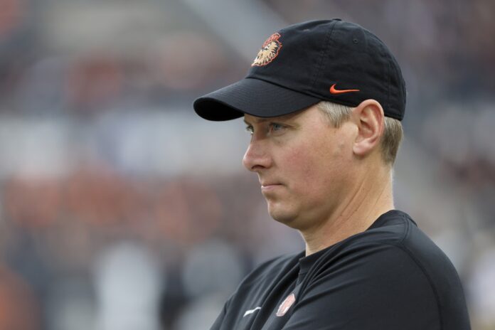 Oregon State defensive coordinator Trent Bray looks on before the game against the UCLA Bruins at Reser Stadium.