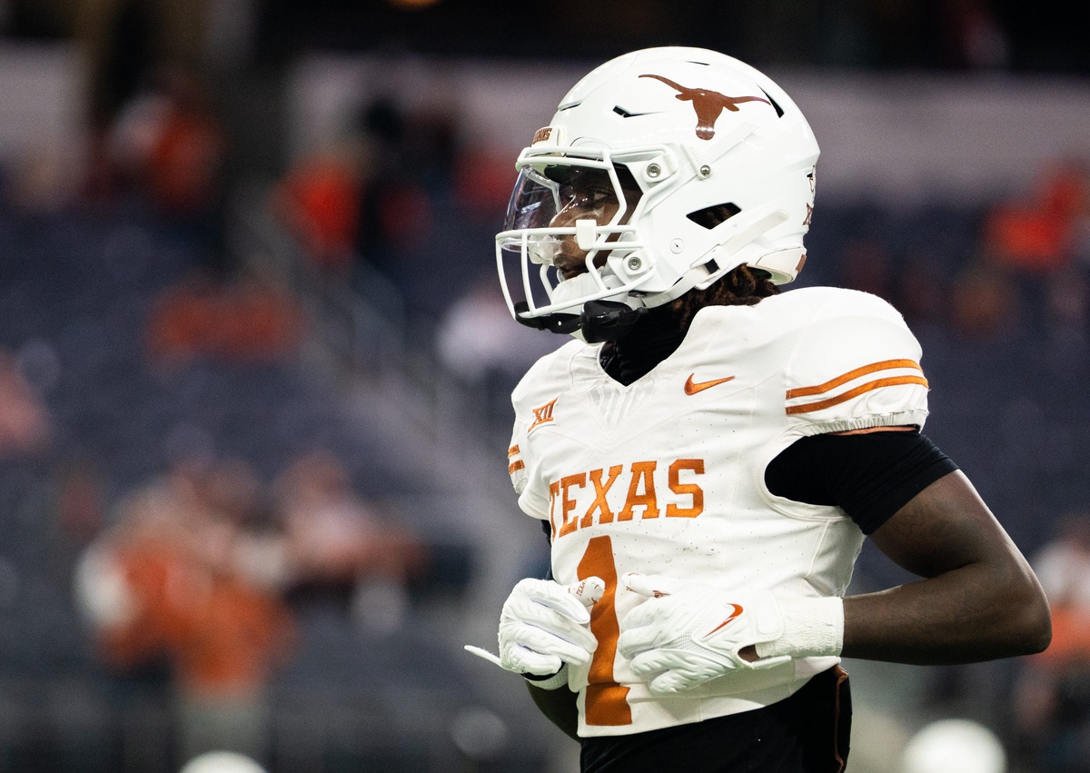 Xavier Worthy Injury Update: Latest News on Texas WR Status | College  Football Network