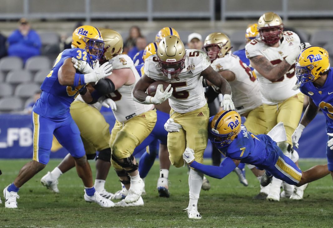 Fenway Bowl Prediction: SMU Vs. Boston College Odds, Spread, DFS Picks ...