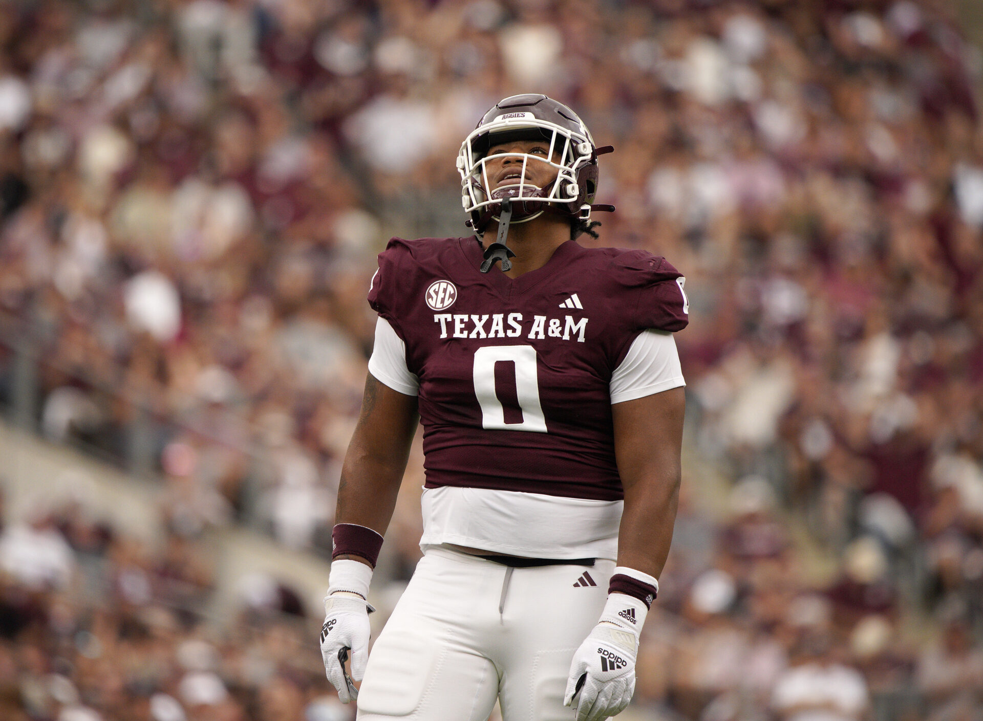 Texas A&M Aggies defensive lineman Walter Nolen (0) moves up to the scrimmage line during the second quarter in a game against South Carolina Gamecocks at Kyle Field.