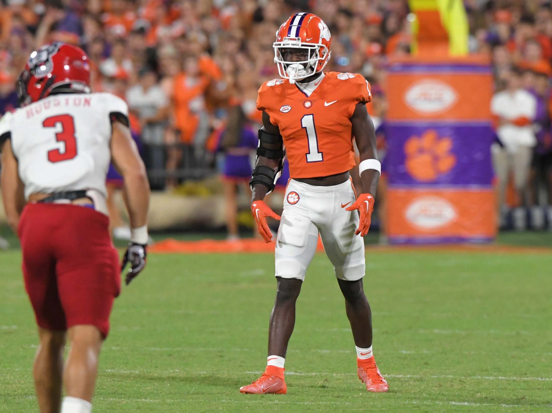 Clemson safety Andrew Mukuba (1) during the first quarter at Memorial Stadium in Clemson, South Carolina Saturday, October 1, 2022. Ncaa Football Clemson Football Vs Nc State Wolfpack