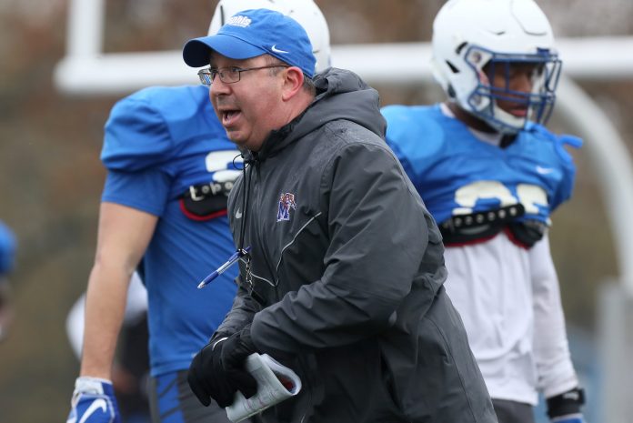 Memphis Tigers special teams coach Pete Lembo leads his players during practice at the Billy J. Murphy Athletics Complex on Thursday, April 4, 2019. Jron3223