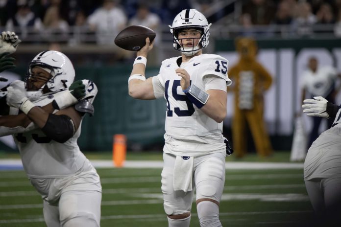 Penn State Nittany Lions quarterback Drew Allar (15) passes the ball against the Michigan State Spartans during the second half at Ford Field.