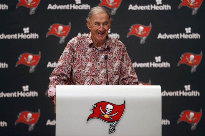 Tampa Bay Buccaneers former defensive coordinator Monte Kiffin is entered into the Tampa Bay Buccaneers-Ring of Honor at AdventHealth Training Center.