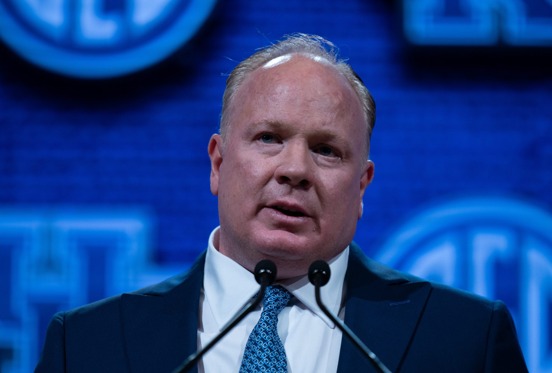 Can Kentucky More Than Just Exist in the SEC This Fall? Mark Stoops Sizes Up The Task At Hand