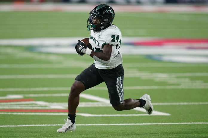 With the 2024 season upon us, what does the Hawaii Rainbow Warriors depth chart look like as they take on Delaware State in a Week 0 matchup on the island.