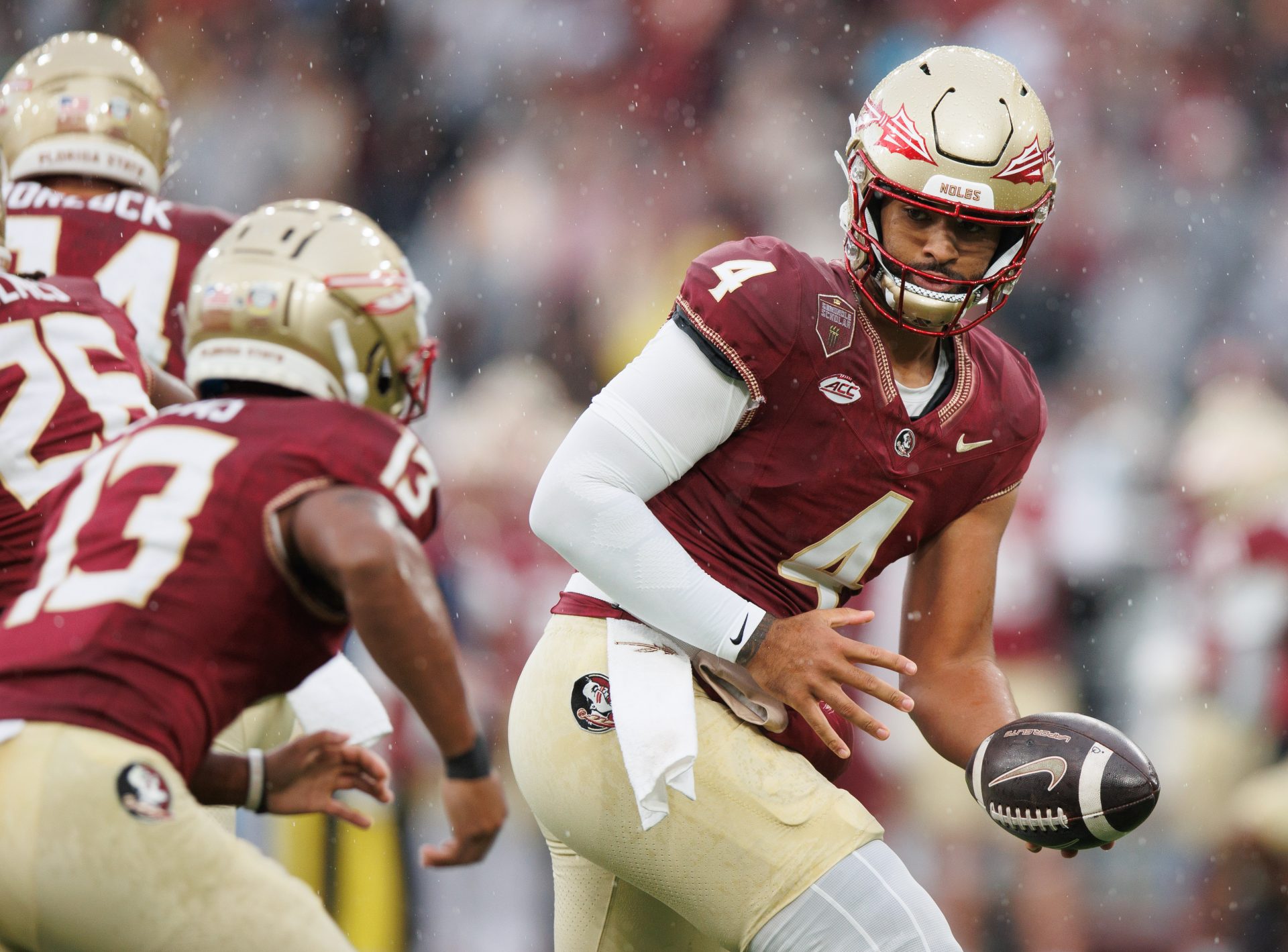 As Florida State Stumbles in Dublin, Do the Seminoles Have a DJ Uiagalelei Problem?