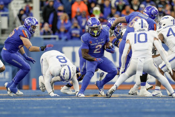 Boise State Broncos running back Ashton Jeanty (2) carries the ball during the second half against the Air Force Falcons at Albertsons Stadium. Boise State defeats Air Force 27-19.