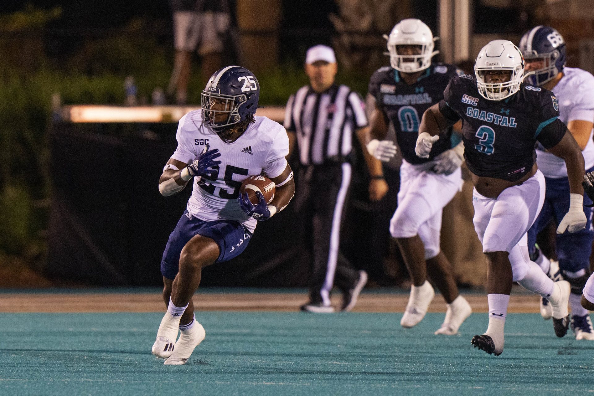 Georgia Southern Eagles running back Jalen White (25) runs the ball in the second quarter against the Coastal Carolina Chanticleers at Brooks Stadium. Mandatory Credit: David Yeazell-USA TODAY Sports