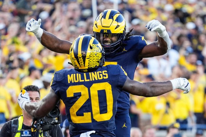 The Battle for the Little Brown Jug is here as one of the oldest rivalries graces our TVs. Who has the advantage? Our Minnesota vs. Michigan prediction answers that question.