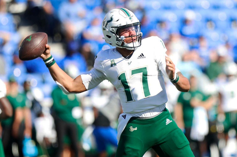 South FloridaÕs Byrum Brown (17) throws the ball against the Memphis Tigers at Simmons Bank Liberty Stadium.