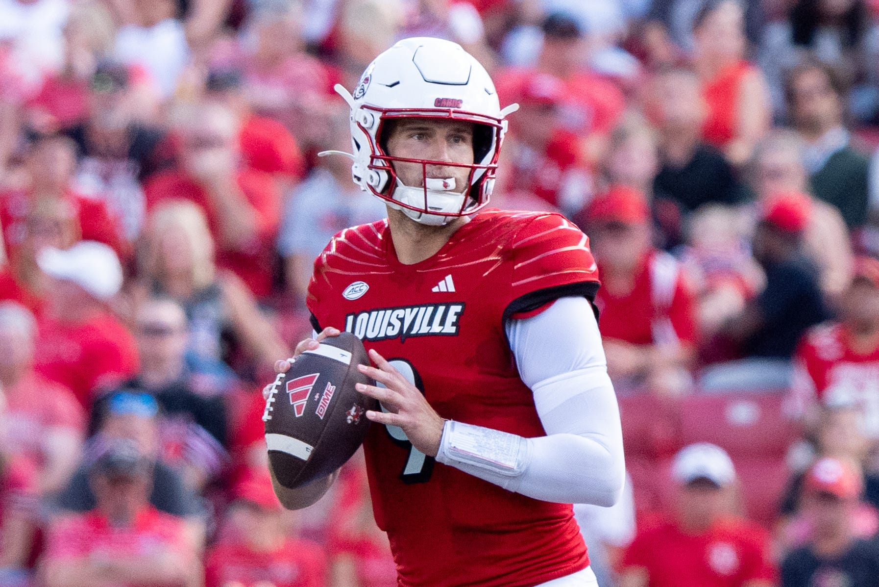 Tech vs. Louisville Prediction Spread, DFS Picks, and More