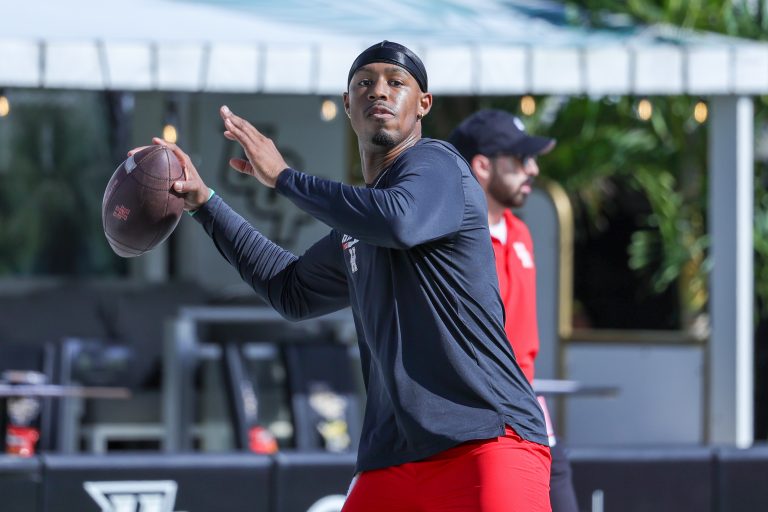 Where Did Houston QB Donovan Smith Play in High School?