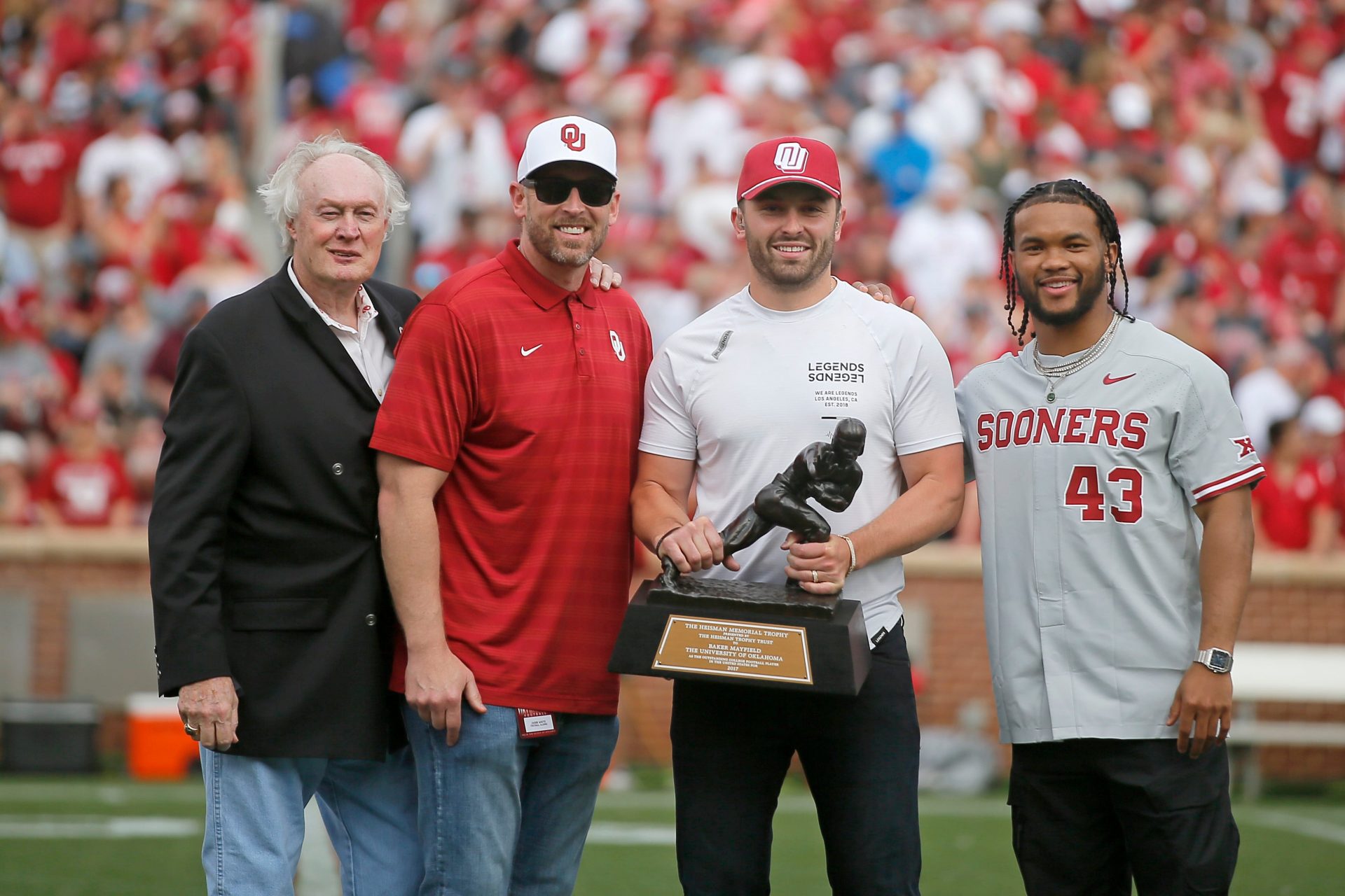 Let's take a look at the full list of Oklahoma Heisman Trophy winners, their impact on college football, and how they shaped the legacy of the Sooners.