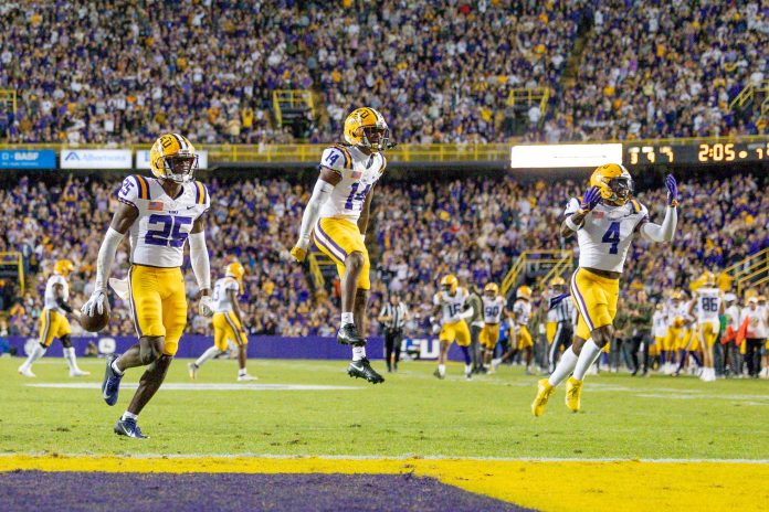 LSU Tigers safety Javien Toviano (25) recovers a fumble against the Florida Gators during the first half at Tiger Stadium. Is Tiger Stadium among the loudest college football stadiums?