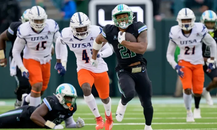 Can the Green Wave keep rolling through opponents in 2024? Our Tulane vs. Charlotte prediction has the insights you need, along with the latest odds.