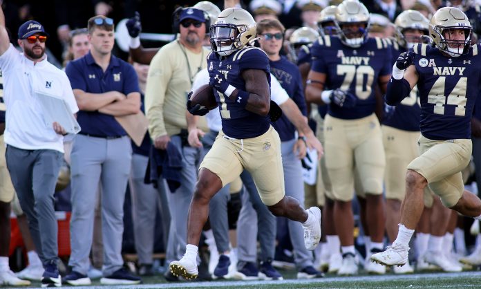 Notre Dame vs. Navy Prediction: Can the Midshipmen Sink the Fighting Irish in Week 9?