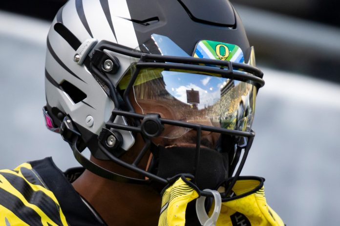 Tez Johnson was hurt back in Week 10 against Michigan, and the star Oregon WR missed last week's game against Maryland. What's his latest status for Week 12?