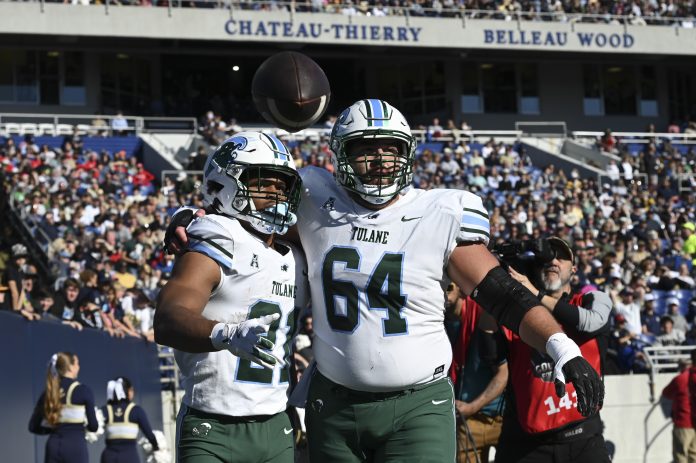 The updated AAC football standings following Week 13 indicate that we still have to determine a home team for the championship game between Army and Tulane.