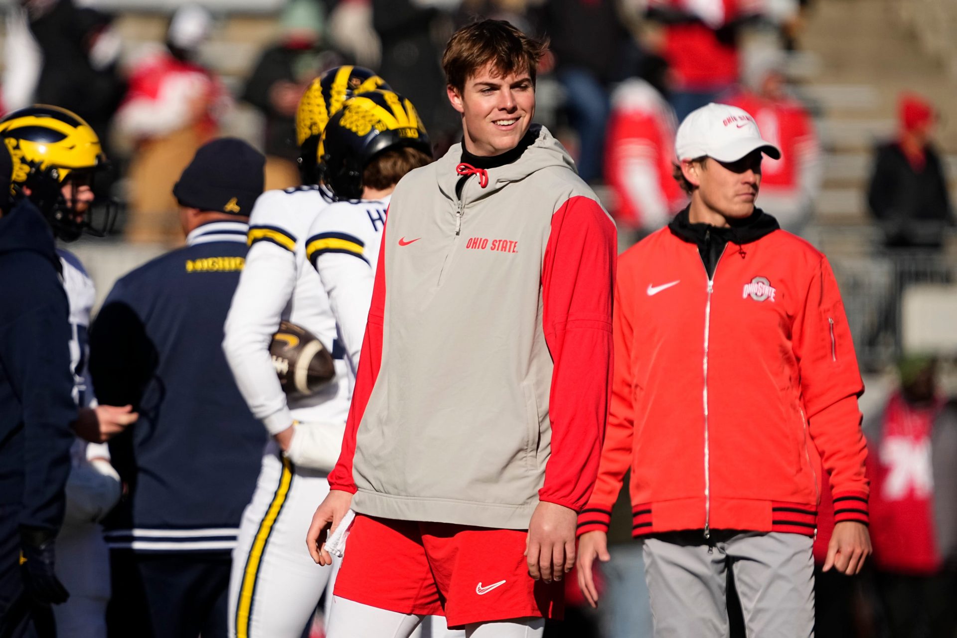 Will Howard took a massive hit from Michigan defenders Ernest Hausmann and Makari Paige, leaving the field for a few snaps after he put a scare into the OSU faithful.