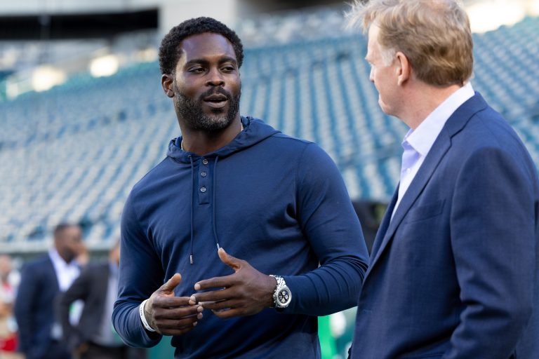 ‘I Got What It Takes’ – Michael Vick Gets Emotional Talking About His Journey to Norfolk State