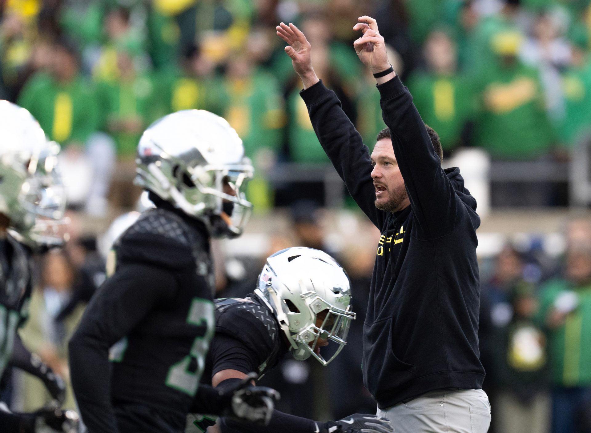 Our Big Ten Championship Game prediction breaks down whether Penn State or Oregon has the upper hand in claiming the conference trophy on Saturday.