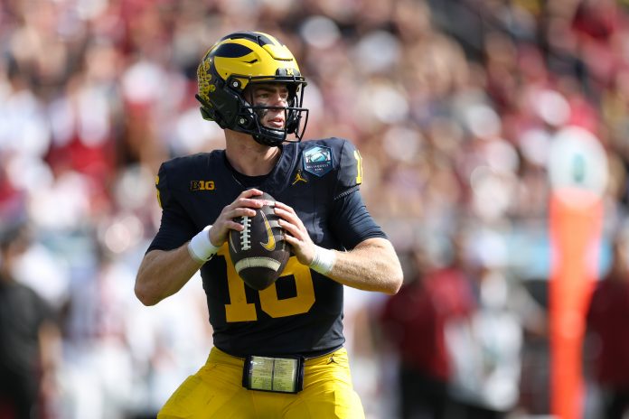 Davis Warren was injured during Michigan's appearance in the ReliaQuest Bowl against Alabama. The latest injury update doesn't appear too good for the Wolverines.