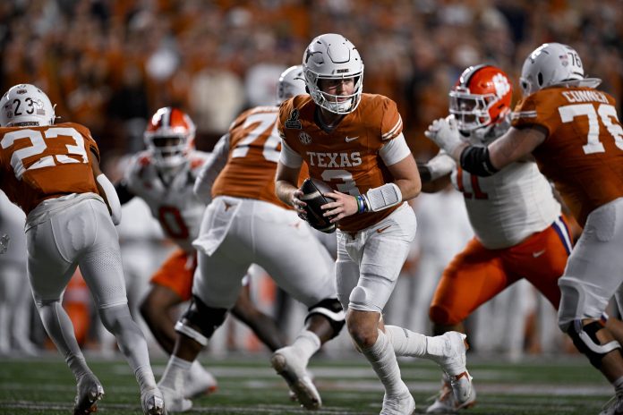 Texas QB Quinn Ewers Reportedly Offered $6 Million To Enter Transfer Portal Amid NFL Draft Rumors