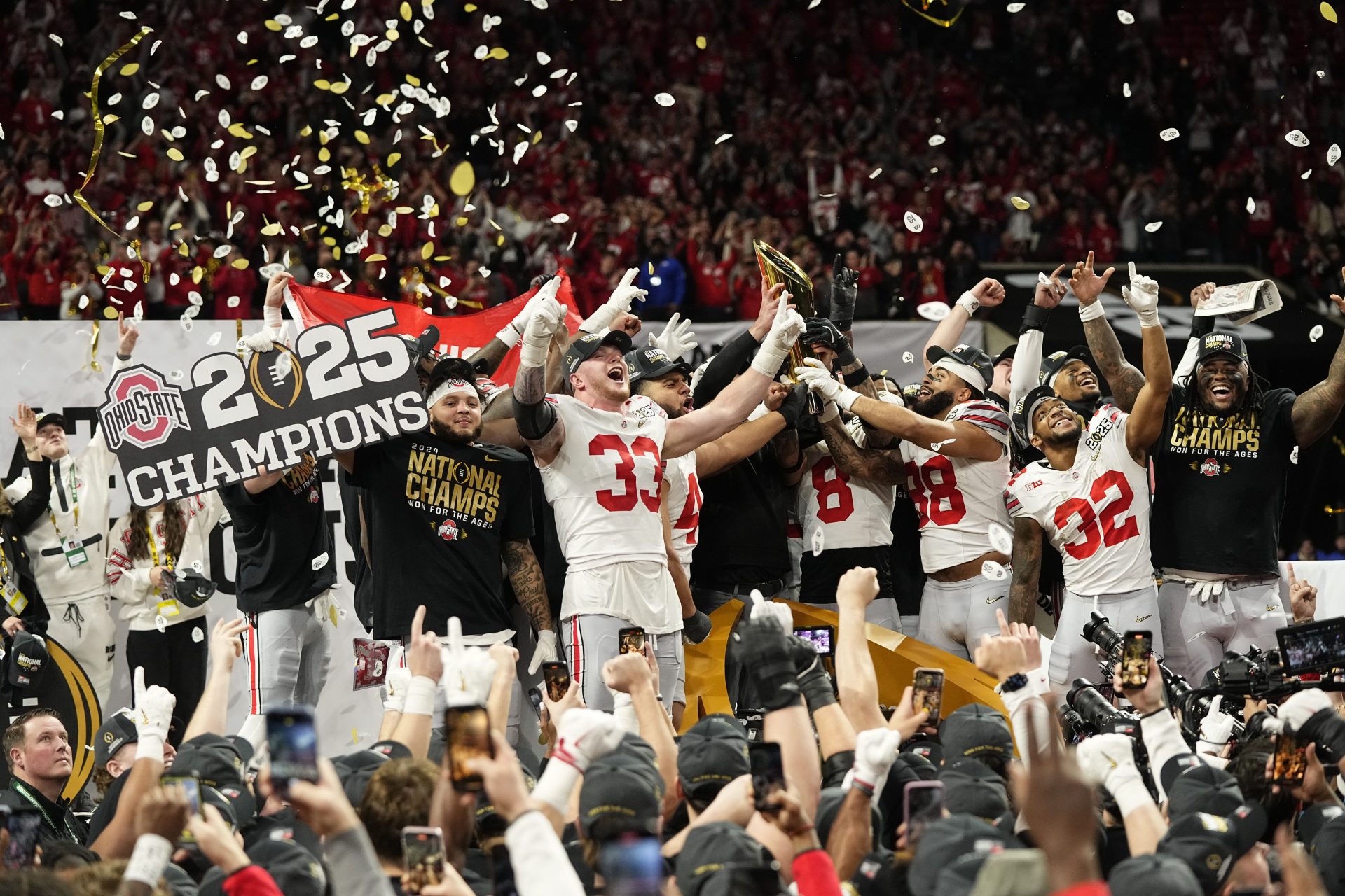 The Ohio State Buckeyes are eyeing a repeat national title in 2025 and are currently the favorite to win it all. Can the Buckeyes return to glory again with a fresh roster?