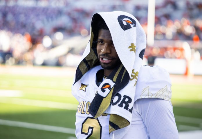 Colorado Buffalos quarterback Shedeur Sanders (2) against the Arizona Wildcats at Arizona Stadium.