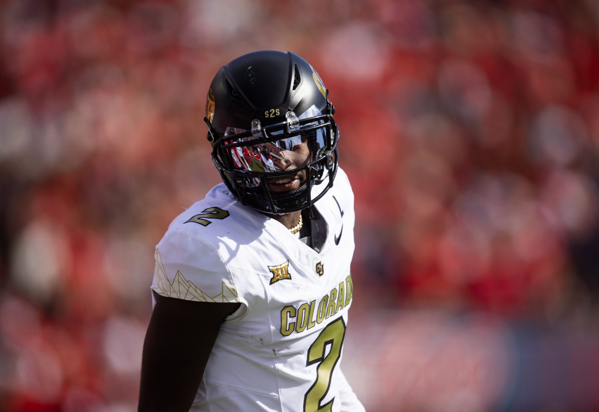 Colorado Buffalos quarterback Shedeur Sanders (2) against the Arizona Wildcats at Arizona Stadium.