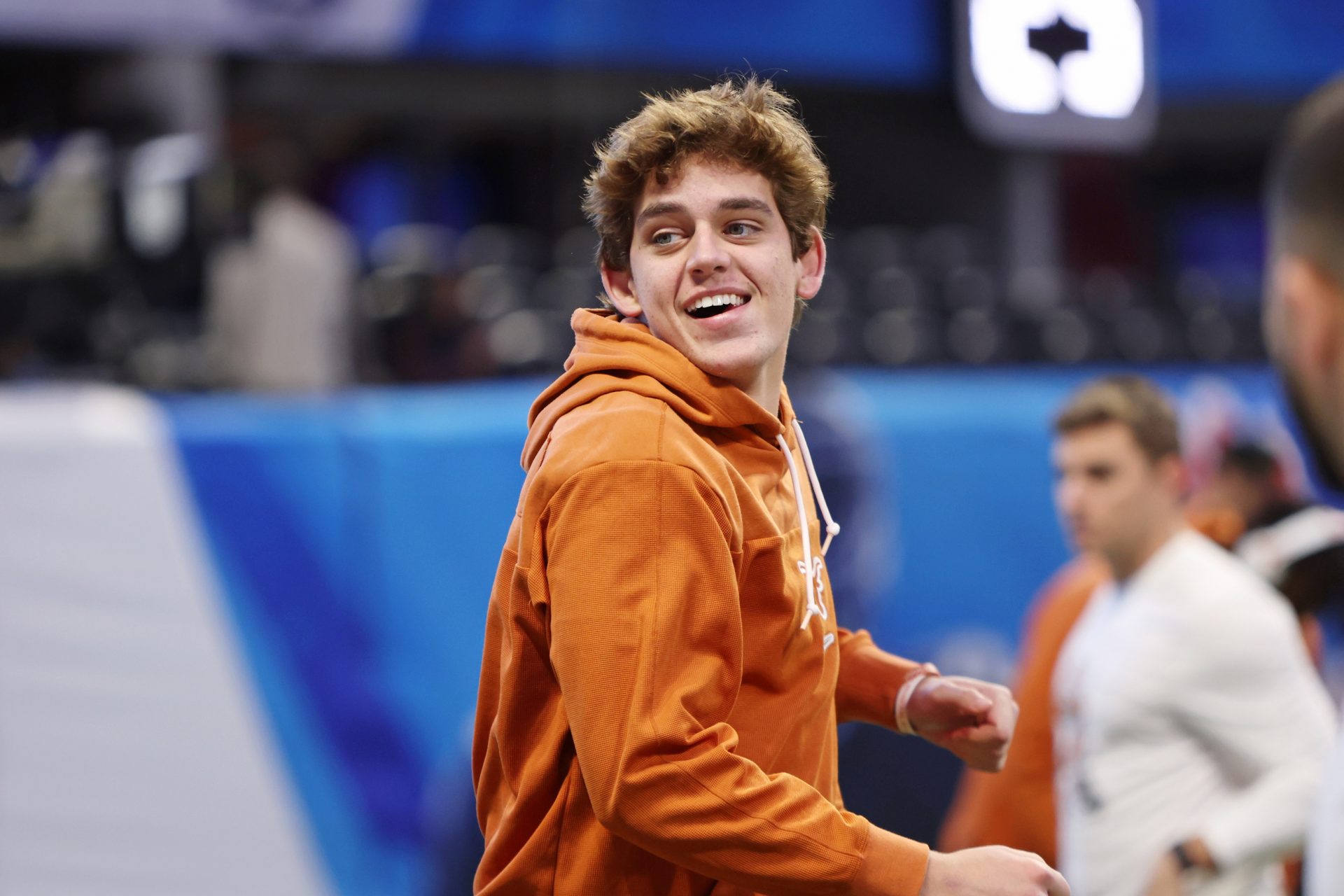 Texas Longhorns quarterback Arch Manning (16) warms up before the Peach Bowl at Mercedes-Benz Stadium.