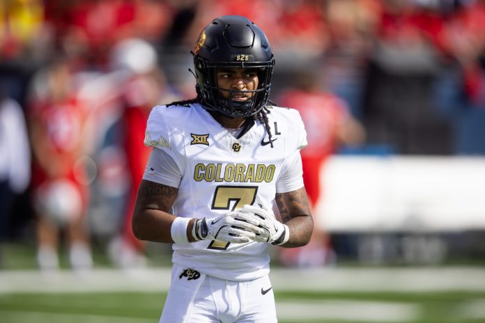 Colorado Buffalos safety Cam'Ron Silmon-Craig (7) against the Arizona Wildcats at Arizona Stadium.