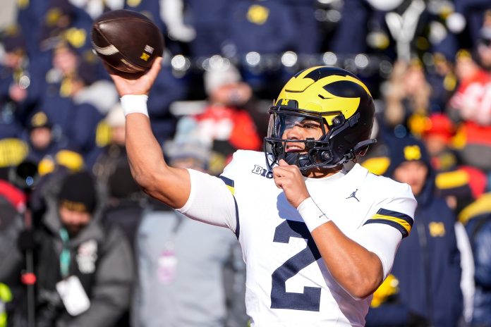 The Michigan Wolverines' quarterback battle heats up as Bryce Underwood challenges Jadyn Davis for the starting job in Ann Arbor.