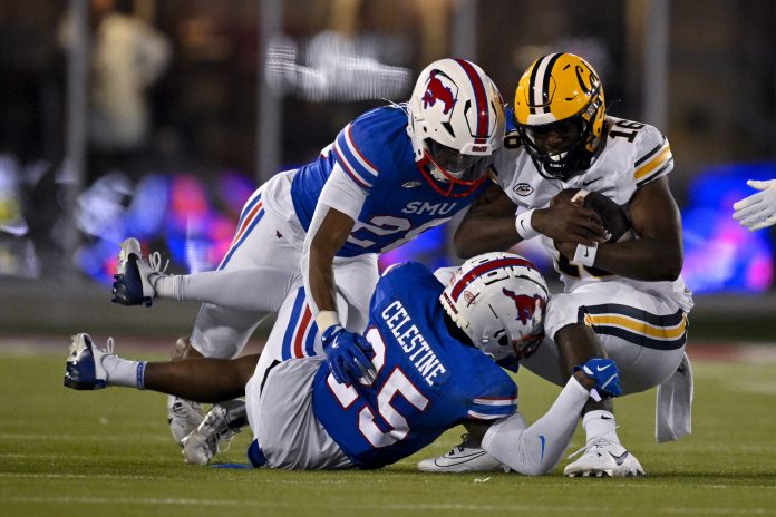 SMU secures a historic five-star signee in the steller offensive lineman Dramodd Odoms, the highest-rated recruit in the Mustangs’ history.